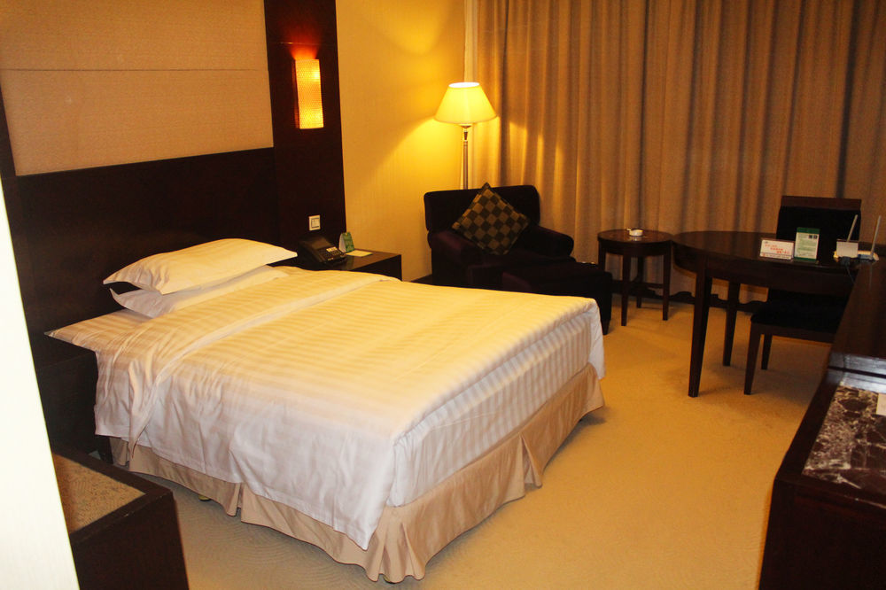 Nantong Wenfeng Hotel Exterior photo